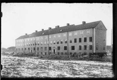 Byggnad på gärde.
