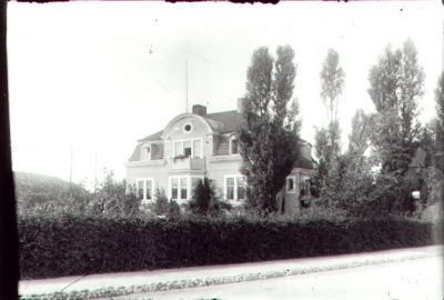 Byggnad.
