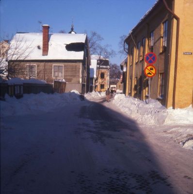 Vintrig gatuvy
