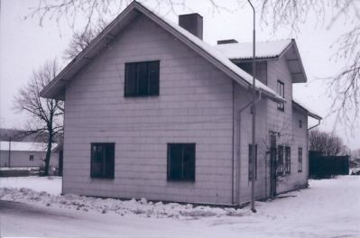 Byggnad på gärde
Nyckelord: Järnvägsstation