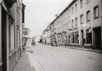 Gata kantad av affärer
