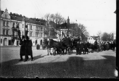 Begravningståg.
Nyckelord: Häst Vagn