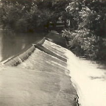 Litet vattenfall
Nyckelord: Kvarn