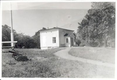 Lusthus i parkområde
