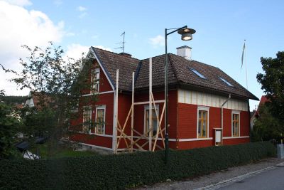 Villa får ny väggbeklädnad
